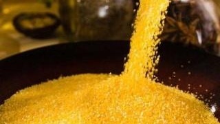 星空官网登录_小品大艺走俏拍场(图1)