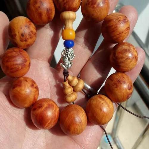 由捕鸠鸟演变而来的古越敬老赠杖作者:未知2014-10-1115:18:53来源:收藏快报 青铜鸠杖于1990年在绍兴“xingkong.com”(图4) 星空官网登录