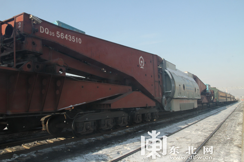 商丘市锦绣路小学举行“致敬,大国担当”主题升旗仪式【xingkong.com】(图3) xingkong体育官网登录