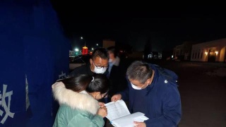 xingkong.com-爱马仕鳄鱼皮镶钻手包拍出18.5万美元最高价(图3) xingkong体育官网登录