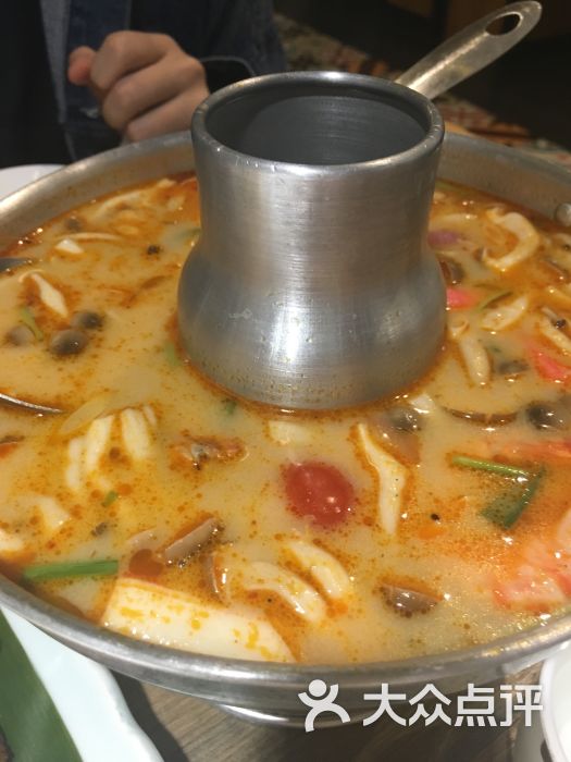 ‘星空官网登录’宝宝树开放平台“宝树号”正式发布,全面赋能家庭内容生产(图1) ‘星空官网登录’宝宝树开放平台“宝树号”正式发布,全面赋能家庭内容生产(图1)