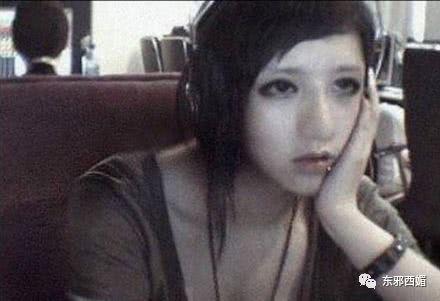 王德芳绘画作品欣赏：星空体育官网(图1)