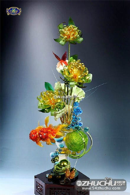 光明借此而来万物皆有裂痕_星空官网登录(图1)