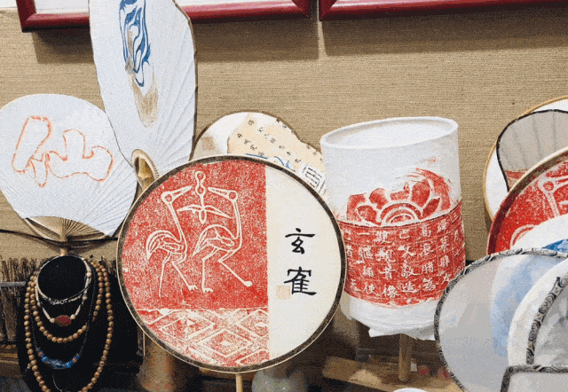 欣赏家乡美景,学习红色文化——荆紫关一小举行低年级秋季远足家校联谊活动|xingkong体育官网登录(图1) 星空官网登录