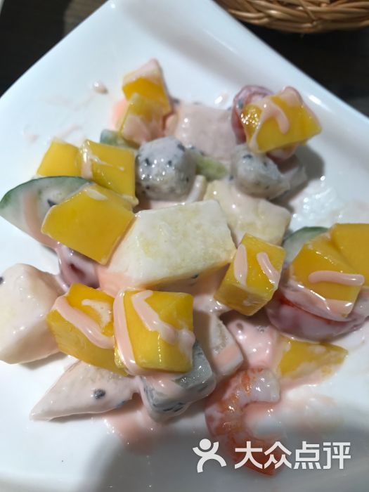 ‘xingkong体育官网登录’中国嘉德2014秋拍基石——中国前辈油画家专场(图1) 星空体育官网