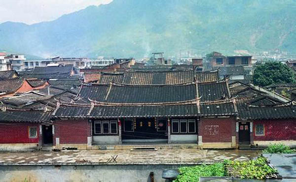 漯河市源汇区许慎小学：携手抗疫防痨守护健康呼吸_xingkong.com(图2)